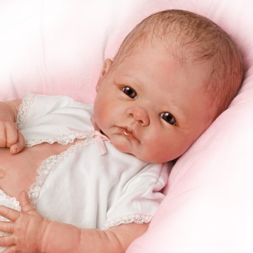 Kleine Ella – Realistische Babypuppe