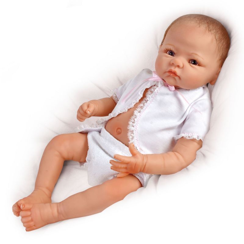 Bilder von realistischen babypuppen