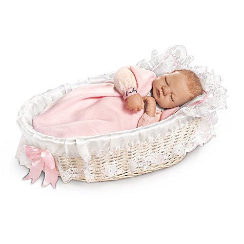 Bassinet for Baby Doll with White-Painted Wicker
