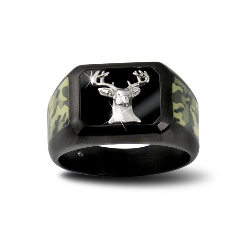 10-Point Whitetail Buck Men's Camo Ring