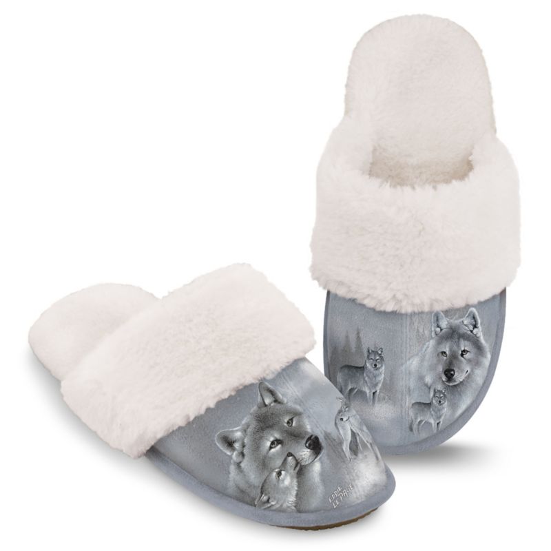 'Guardians Of The Wild' Wolf Ladies' Slippers