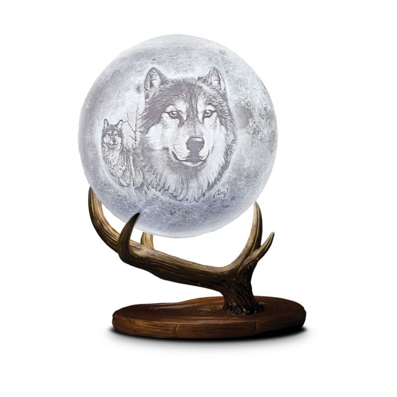 Al Agnew 'Moonlight Majesty' Wolf Sculpture