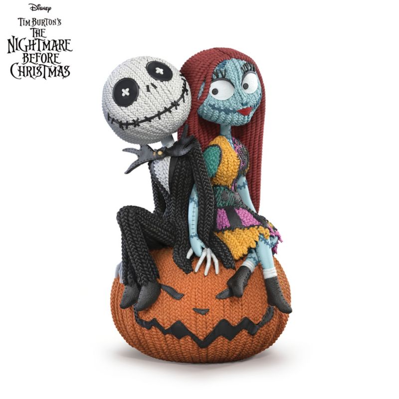 Disney Tim Burton's The Nightmare Before Christmas Jack and Sally Knitmare Figurine