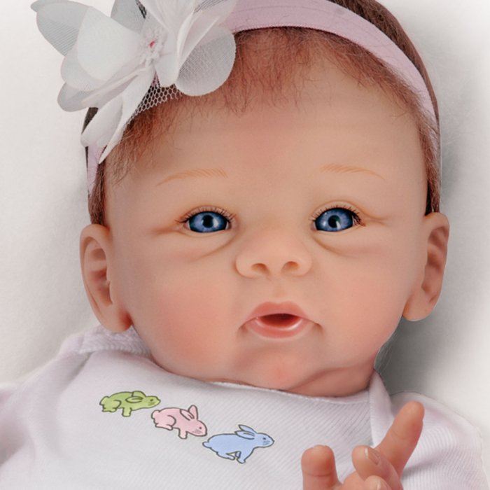 'Snuggle Bunny' Poseable So Truly Real® Baby Girl Doll