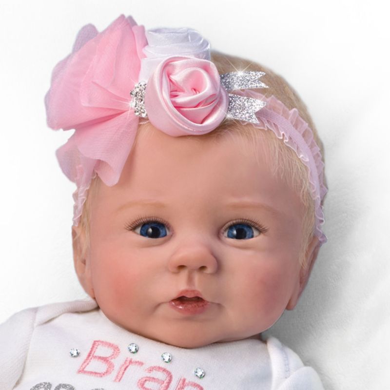 kaylie's brand sparkling new baby doll